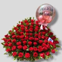 Canasta de rosas "Carmen"