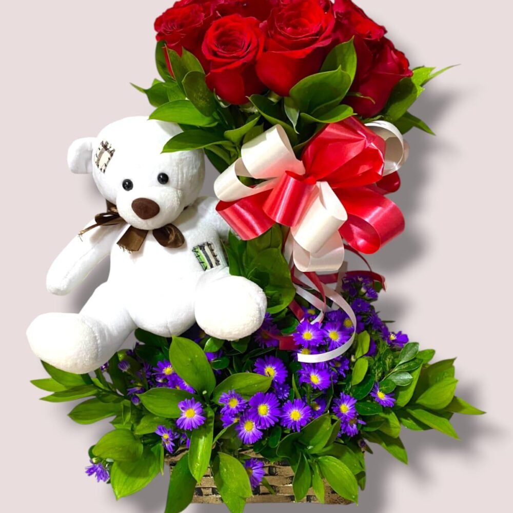 Arreglo de rosas "Peluchín"