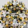 Corona Fúnebre con parante "Picarón con Flores Amarillas"