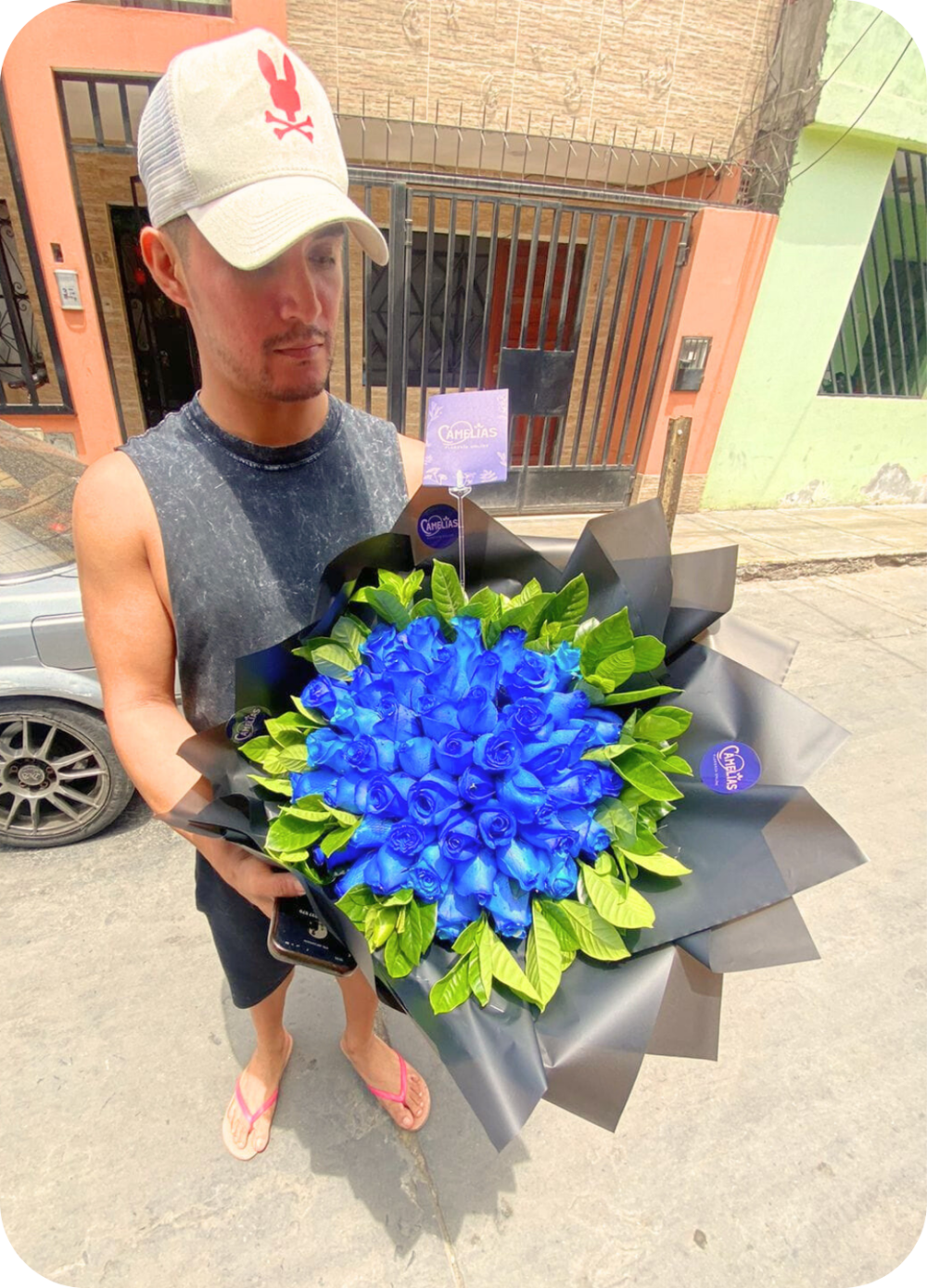 Ramo Buchón de 48 Rosas Azules - Imagen 2