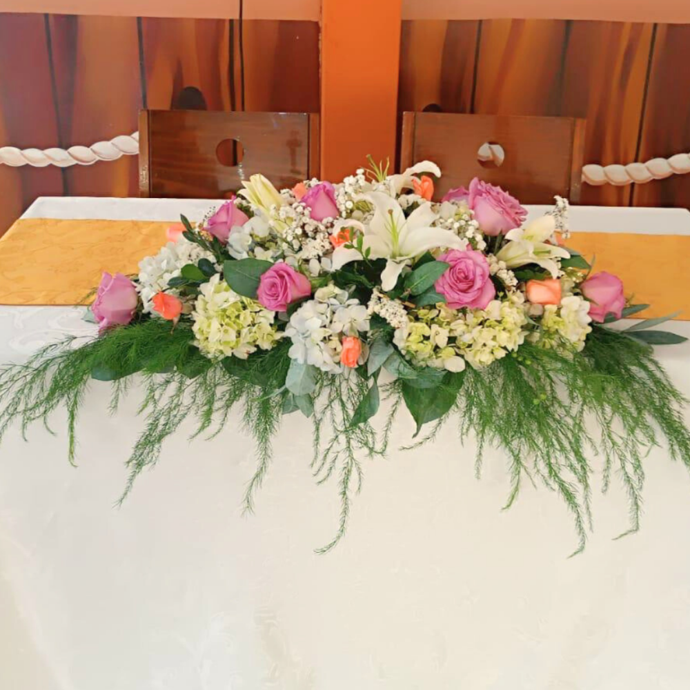 Arreglo de flores para mesa "Portugal"