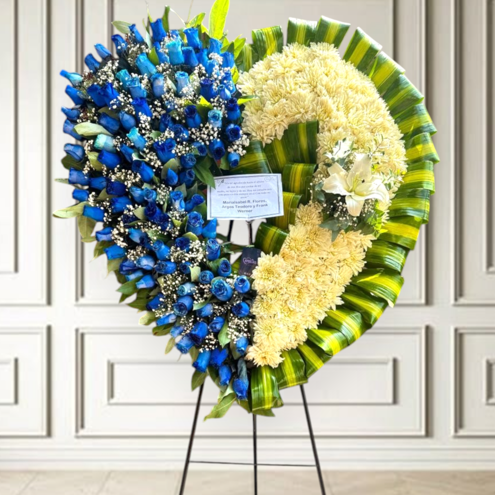 Arreglo especial de 100 rosas azules modelo corazón