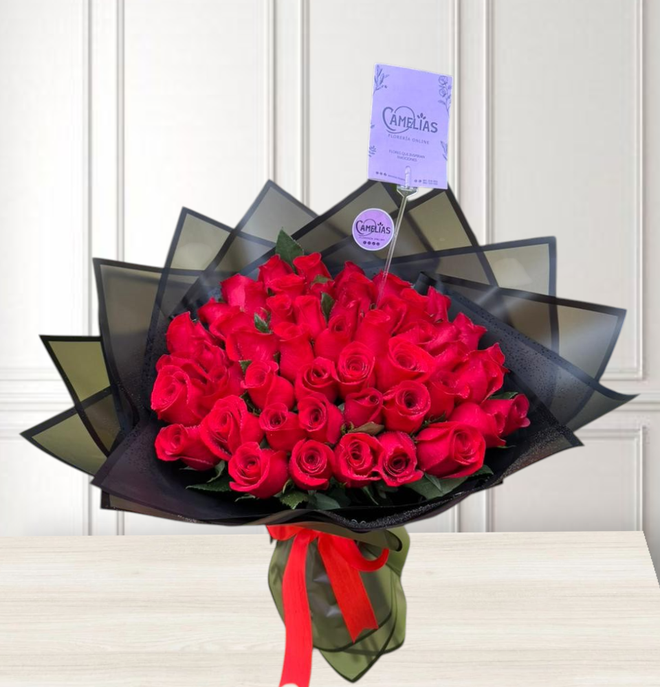 🌹 Ramo Buchón de 50 Rosas Rojas "AURORA"