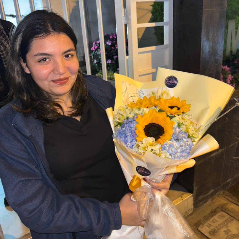 Ramo de flores amarillas con girasoles "Alegría eterna" - Imagen 2