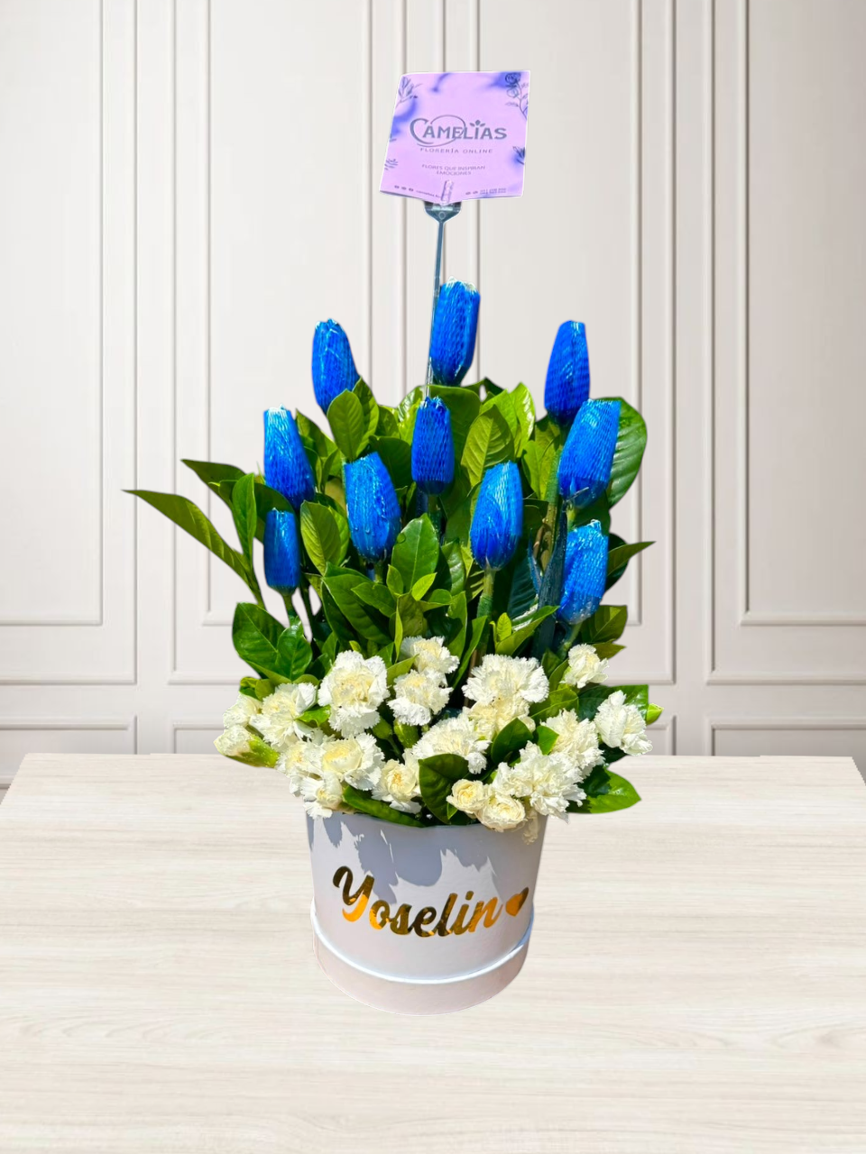 Box de 10 tulipanes azules "Cesar"