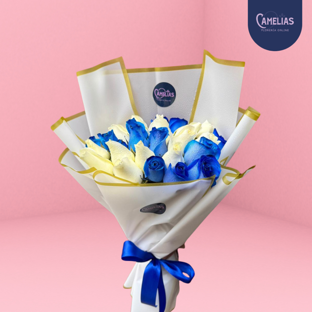 Ramo de rosas azules y blancas “Sueño azul”
