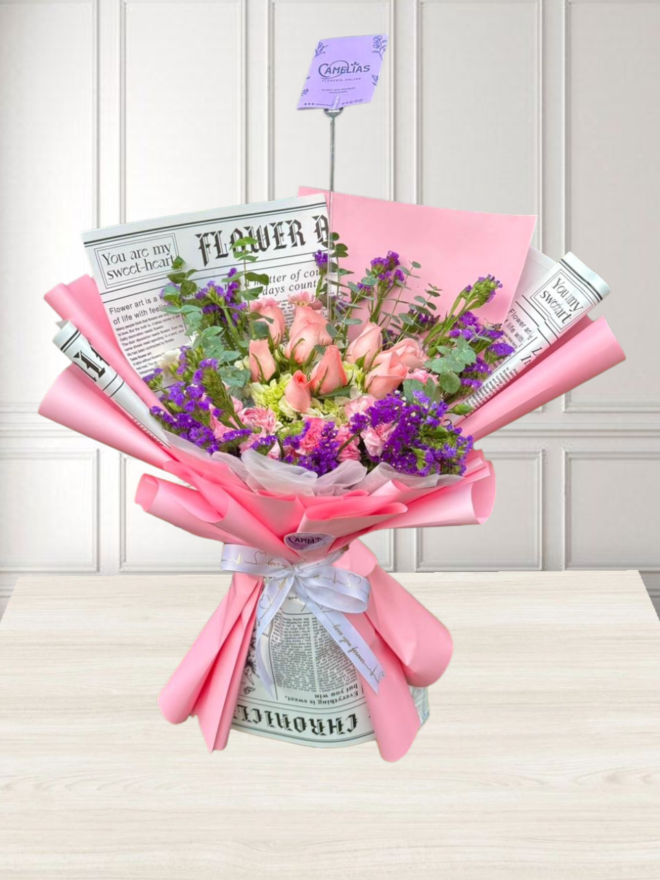 Ramo de rosas rosadas y variedad de flores “Mujer Divina”